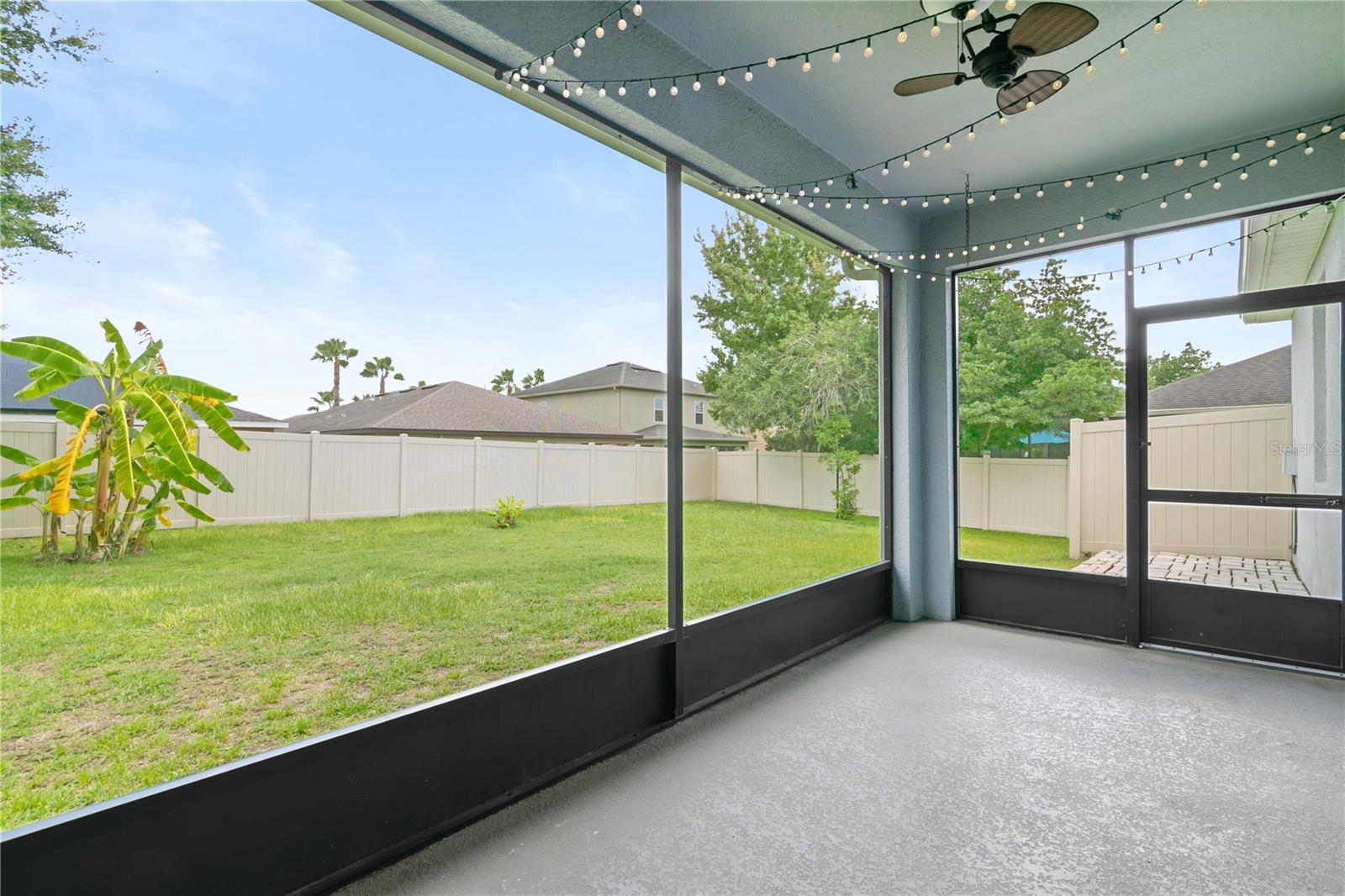 11412 LAKE LUCAYA DR
