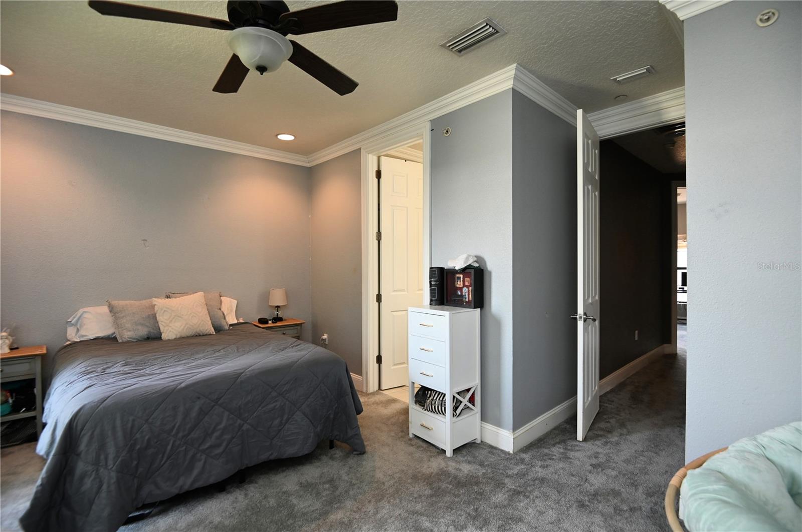2201 SOHO BAY CT