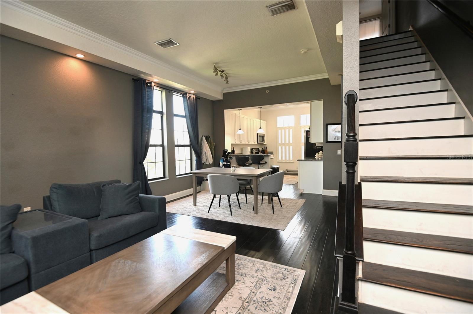 2201 SOHO BAY CT