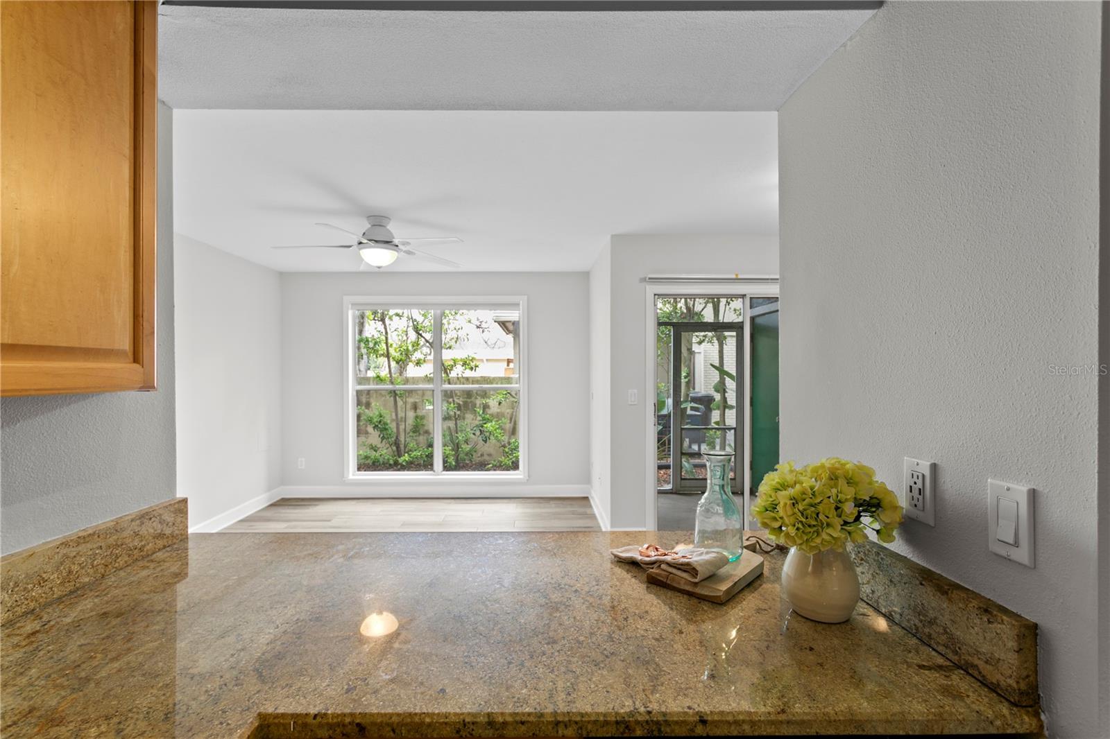 606 S ALBANY AVE #17