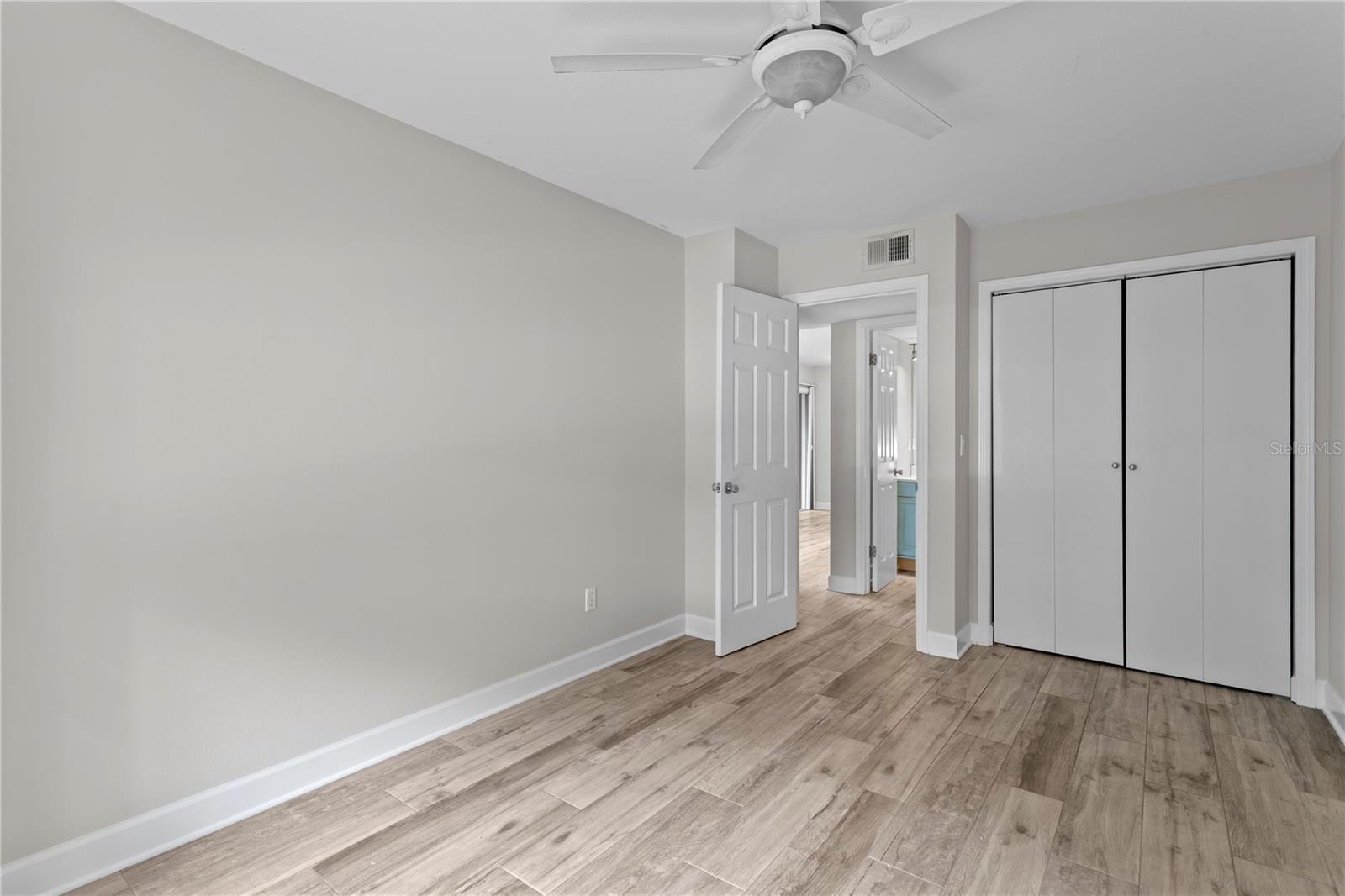 606 S ALBANY AVE #17