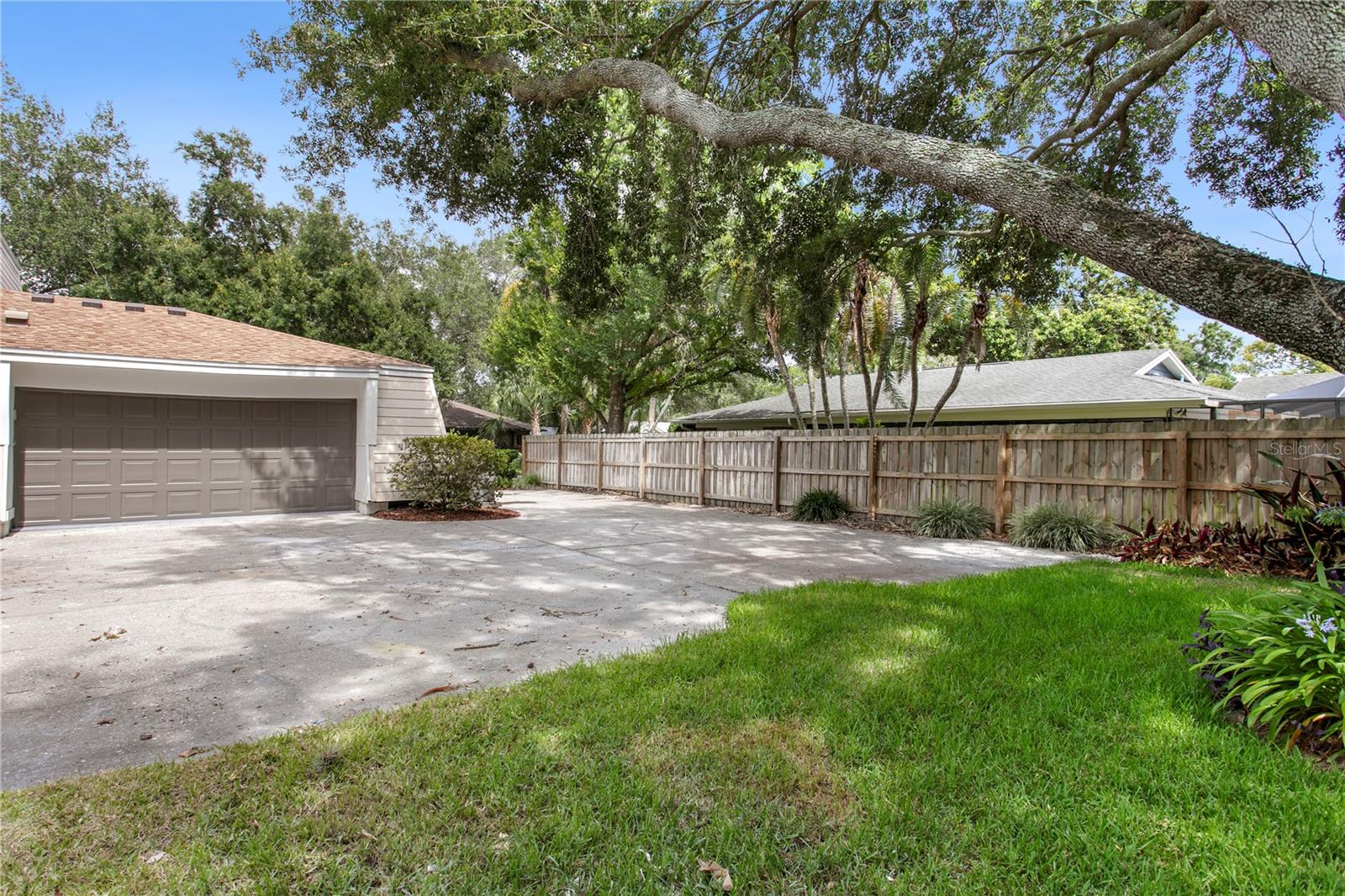 13305 GOLF CREST CIR