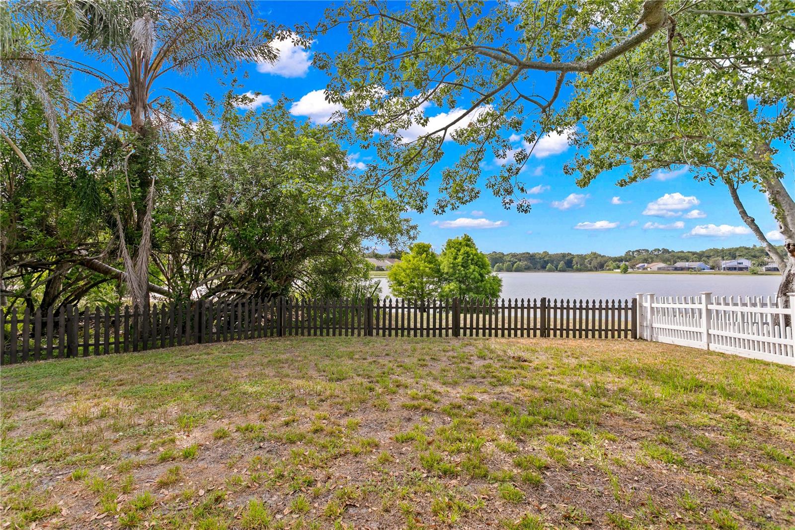 11844 BRANCH MOORING DR