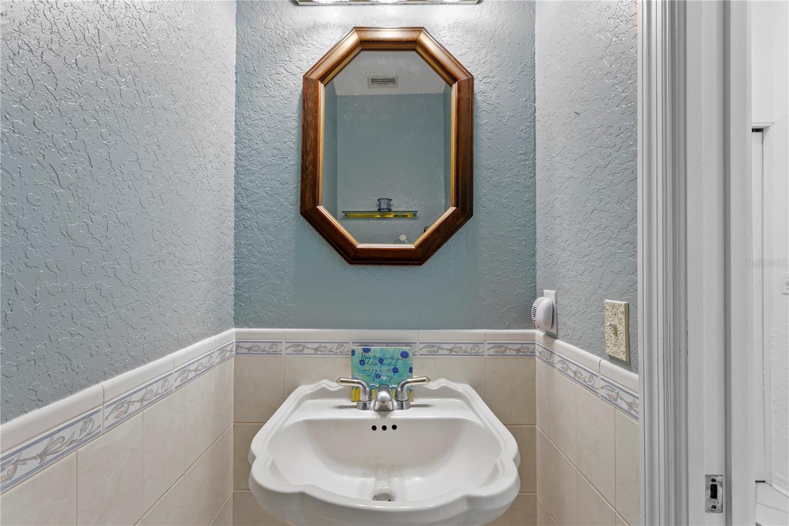 115 ALETA DR