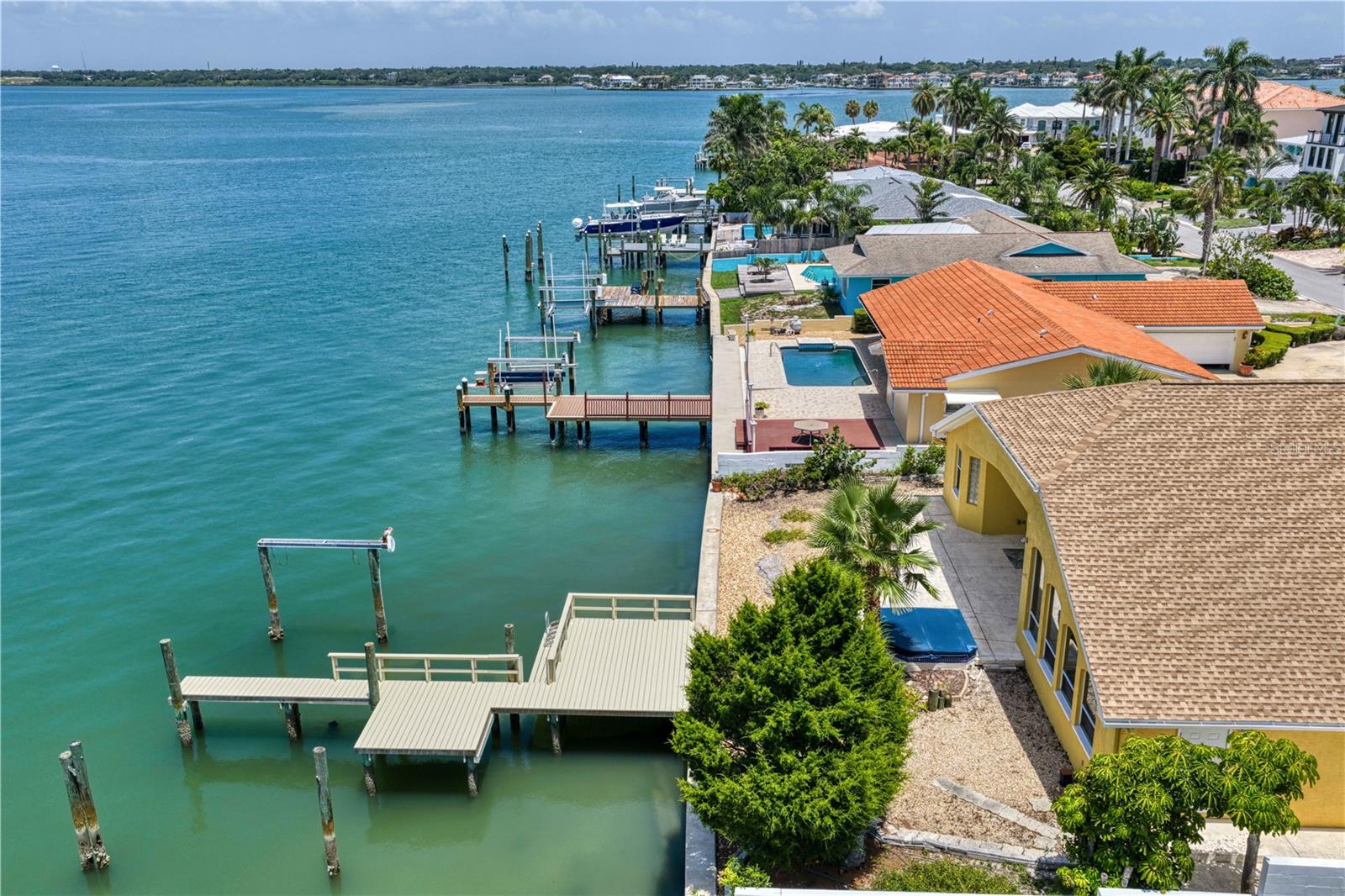 115 ALETA DR