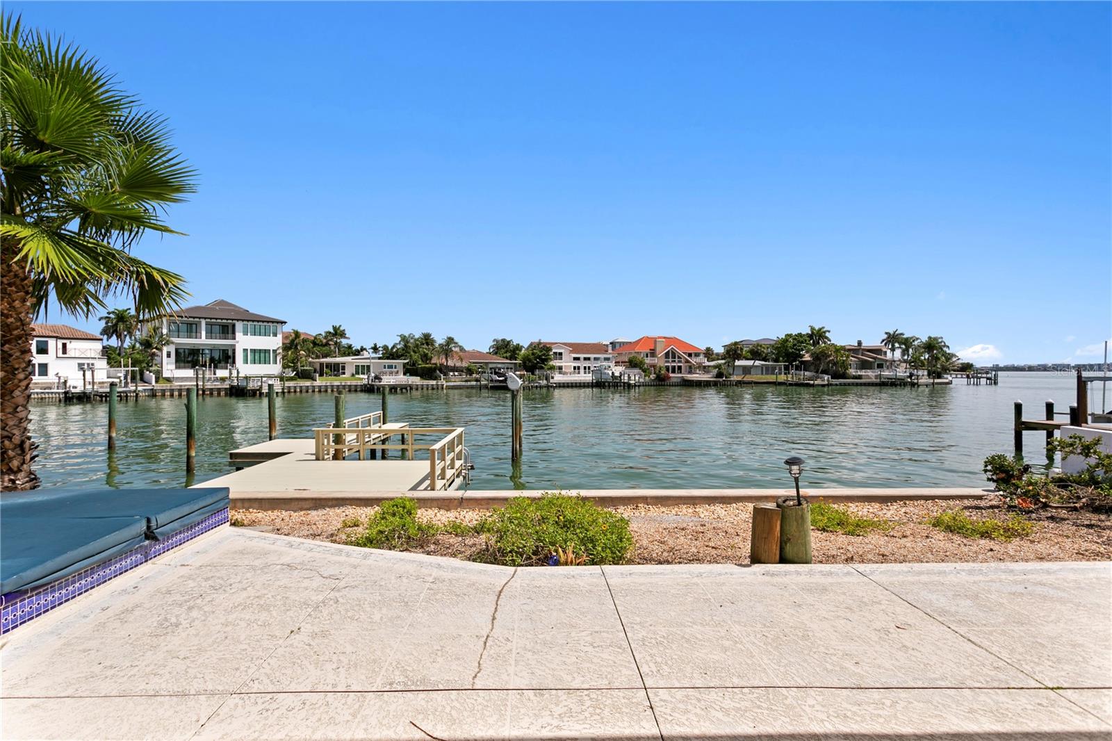 115 ALETA DR