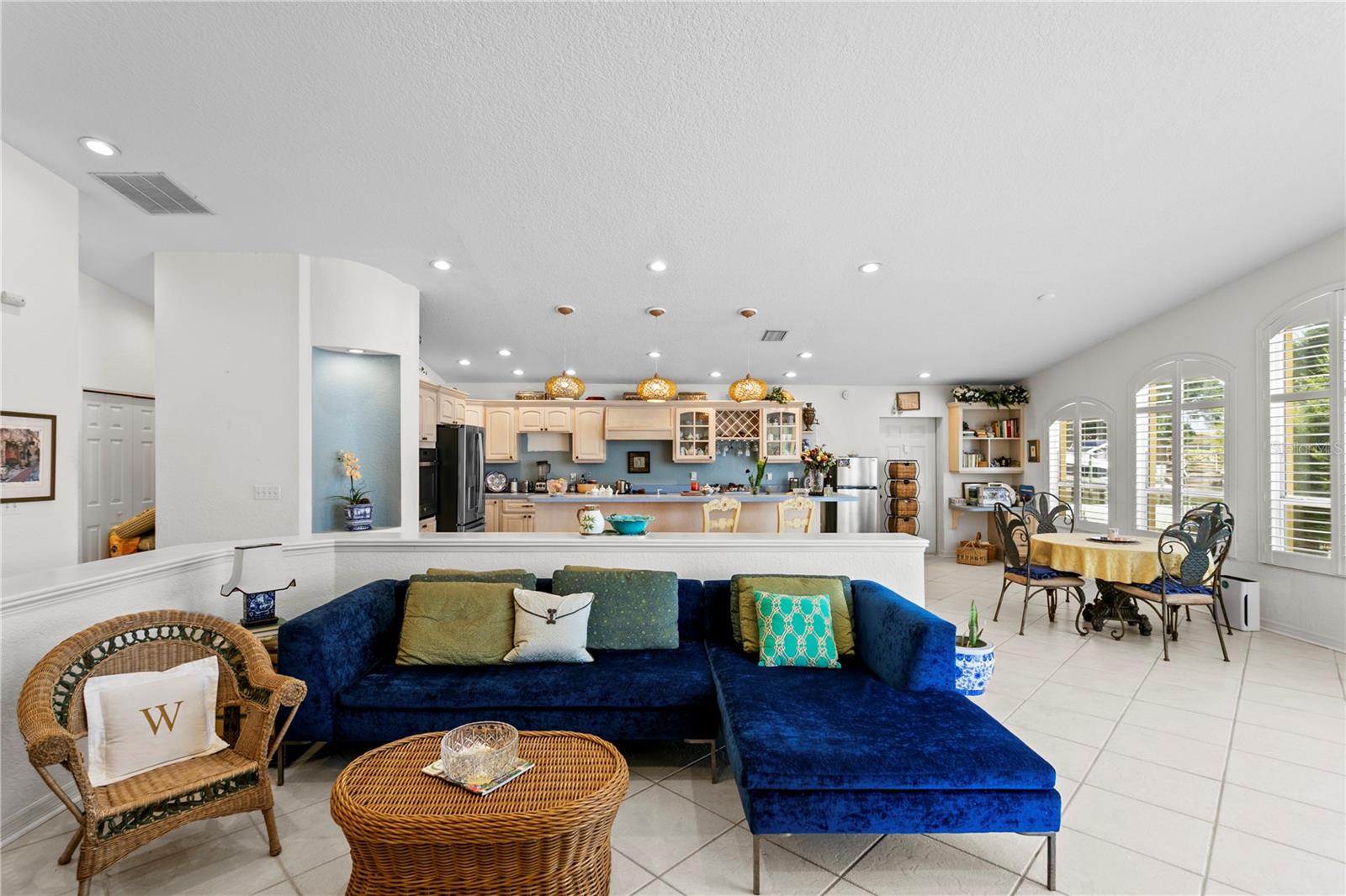 115 ALETA DR