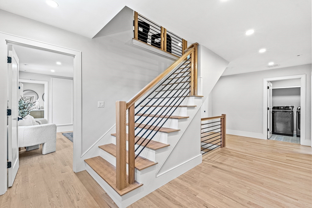 21 Vernon St