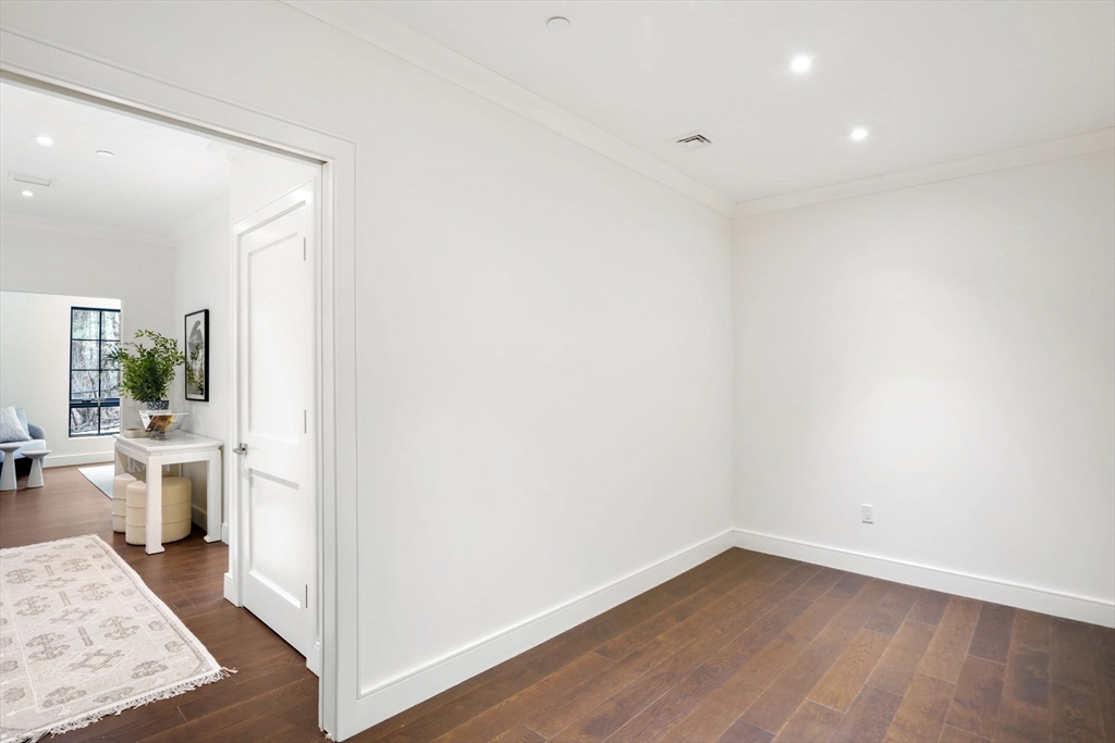148 Weston Rd # 101