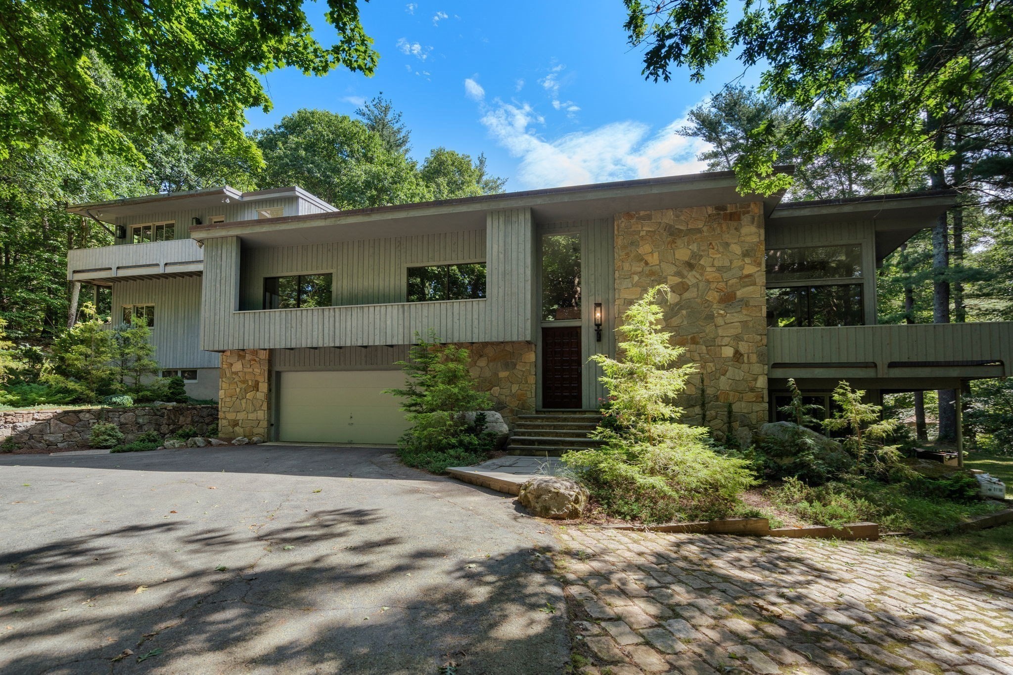 198 Highland Street