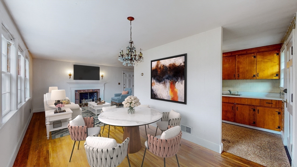 10 Westlund Rd