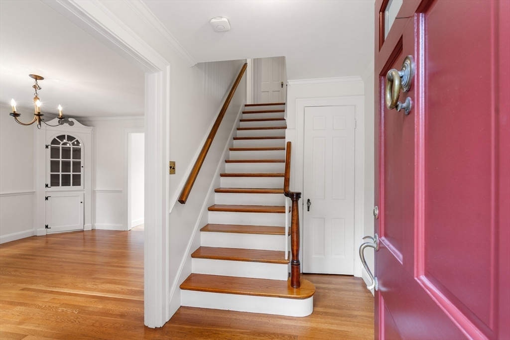27 Farm Road