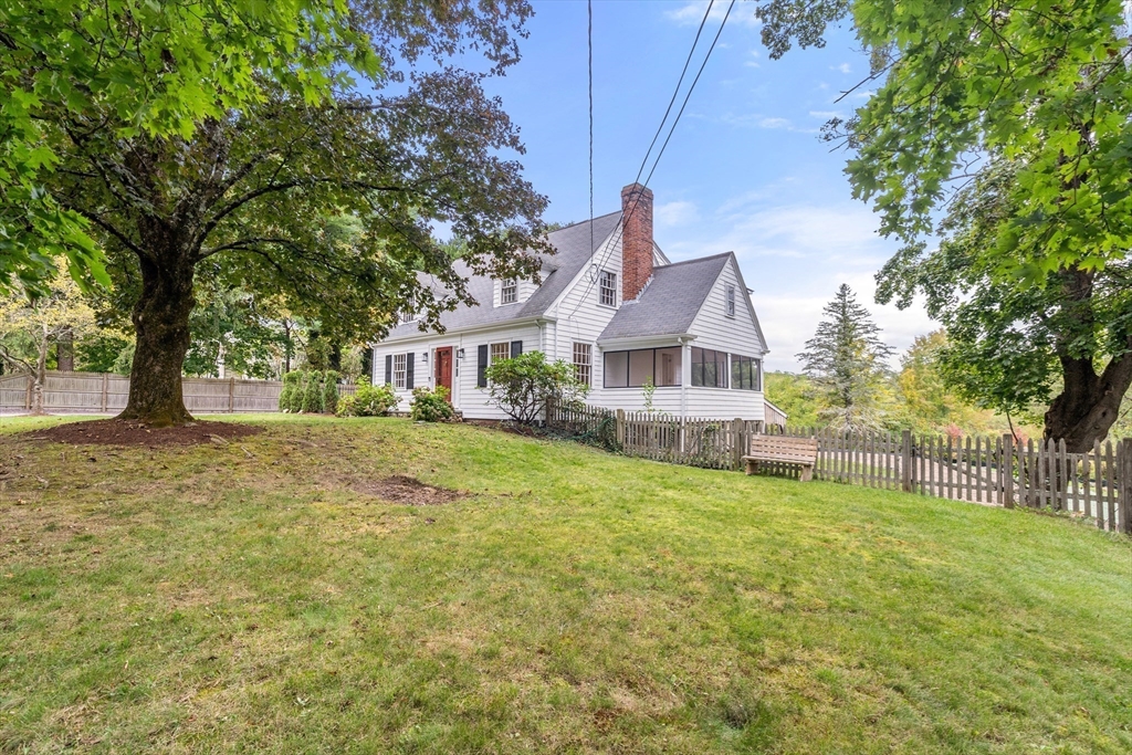 27 Farm Road