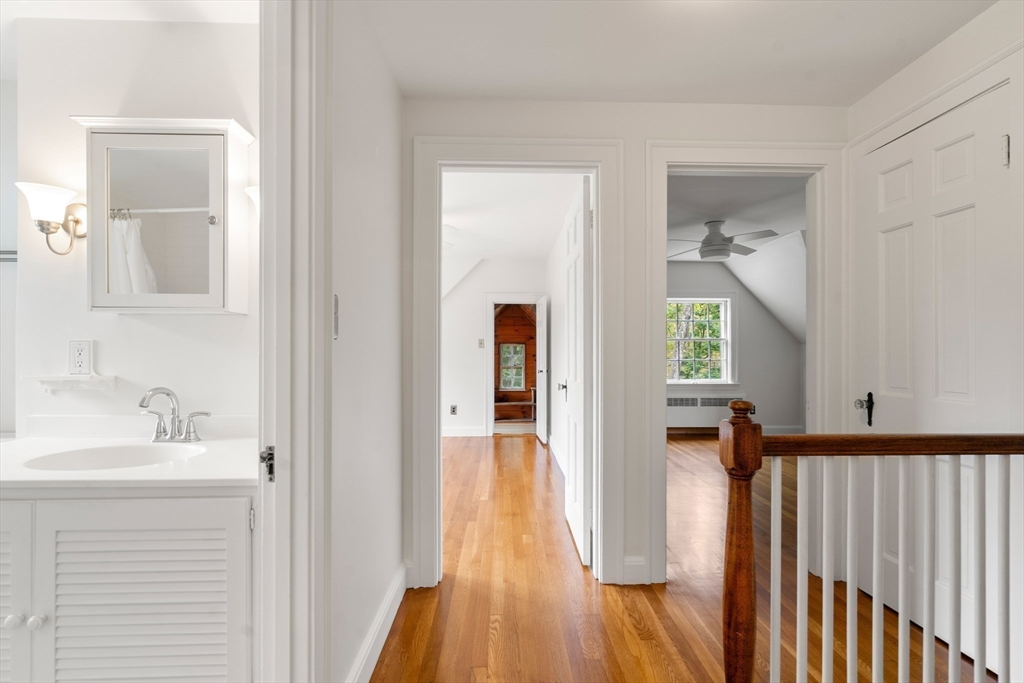 27 Farm Road