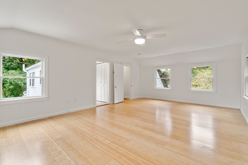 27 Farm Road