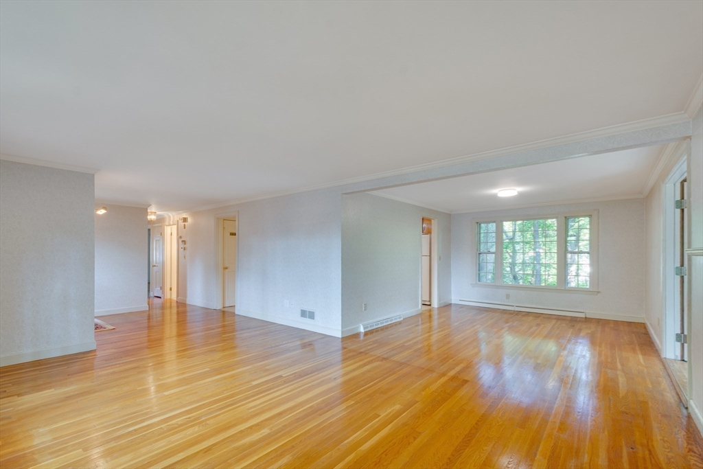 106 Hosmer St