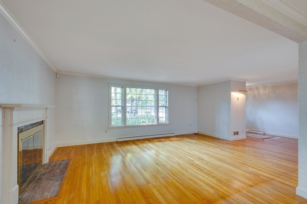 106 Hosmer St