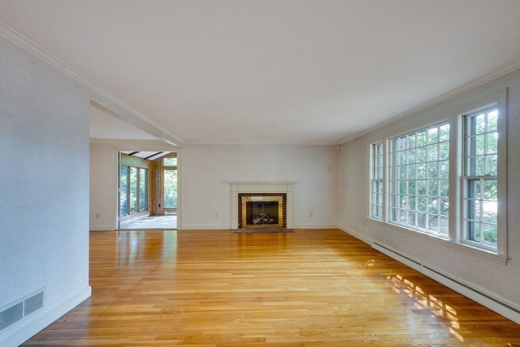 106 Hosmer St