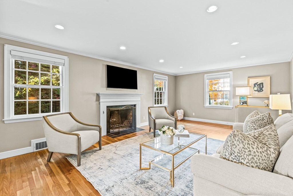 111 Pilgrim Rd