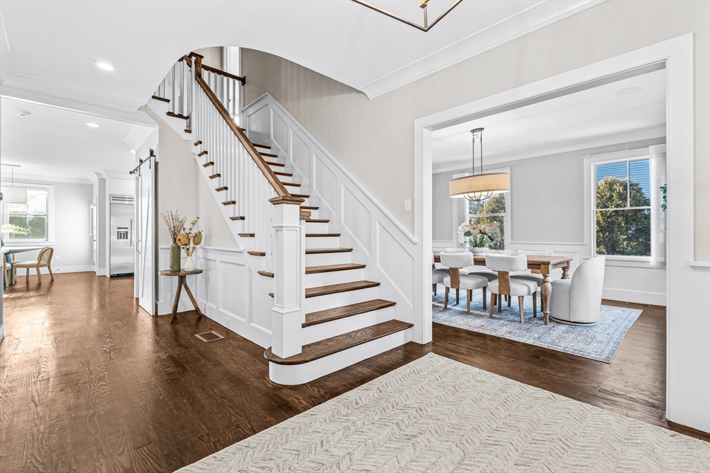 19 Abbott Rd