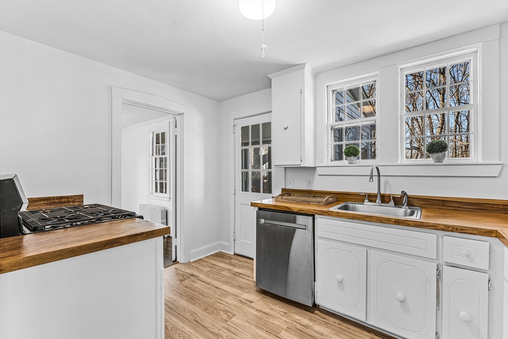 12 Mellon Rd