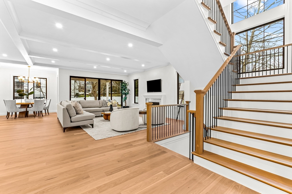 83 Elder Rd