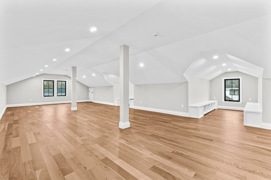 83 Elder Rd