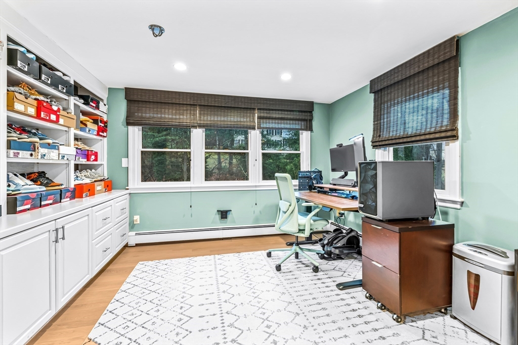 15 Bakers Hill Rd