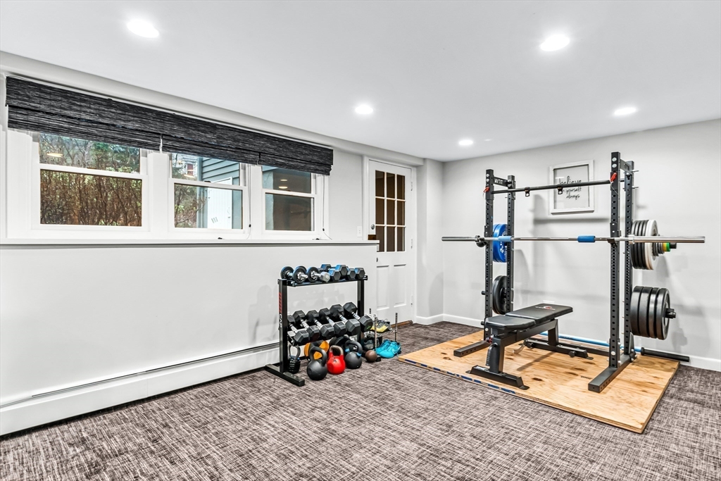 15 Bakers Hill Rd