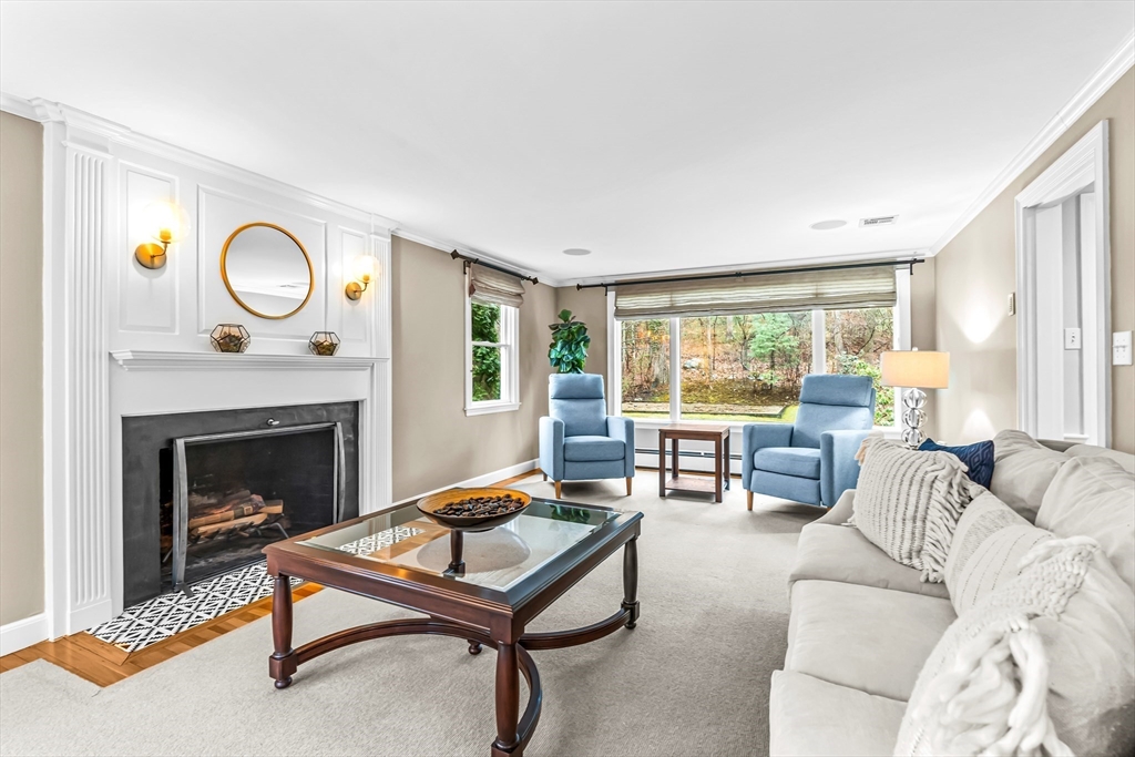 15 Bakers Hill Rd