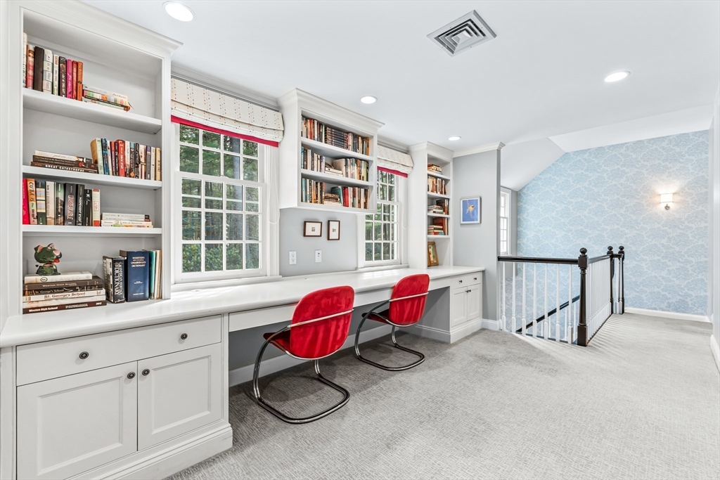 22 Chadwick Rd