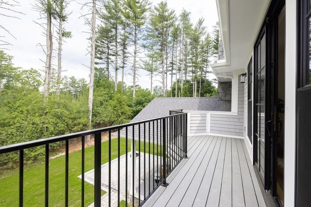 43 Whitman Road