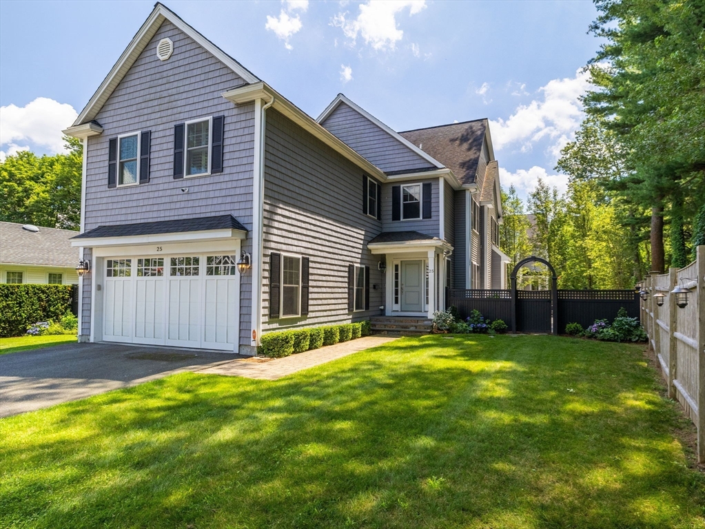25 Bryn Mawr Rd