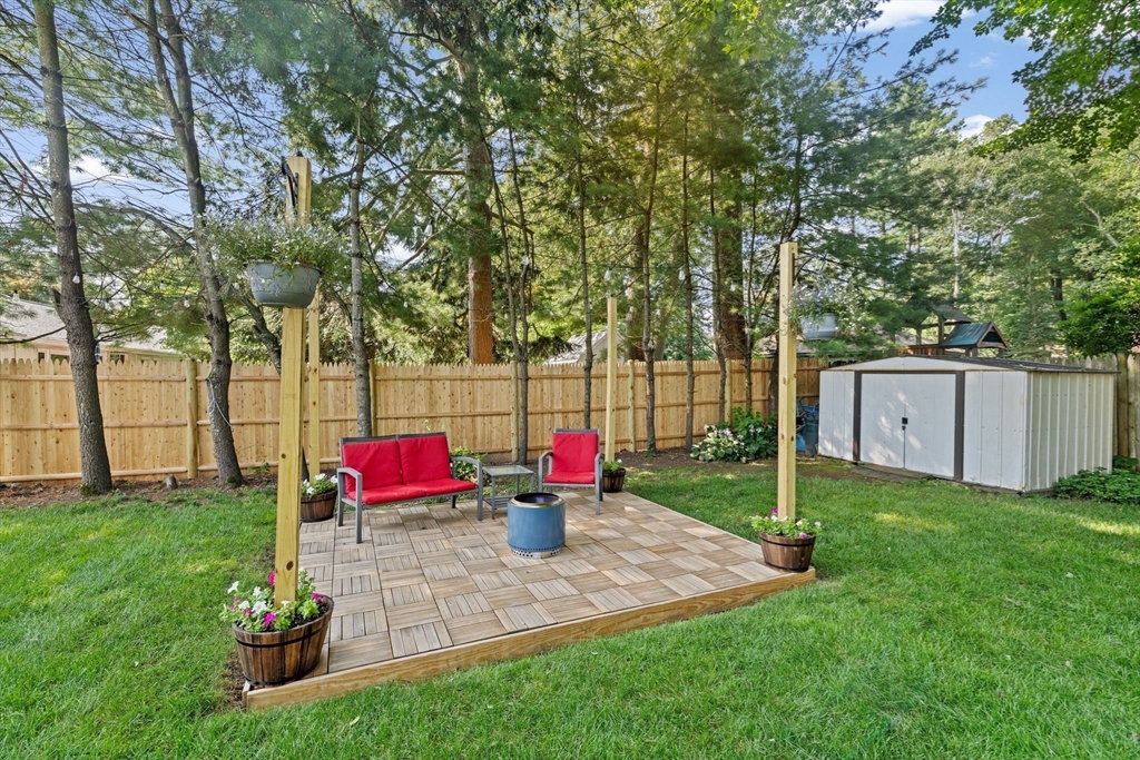 122 Lockland Ave
