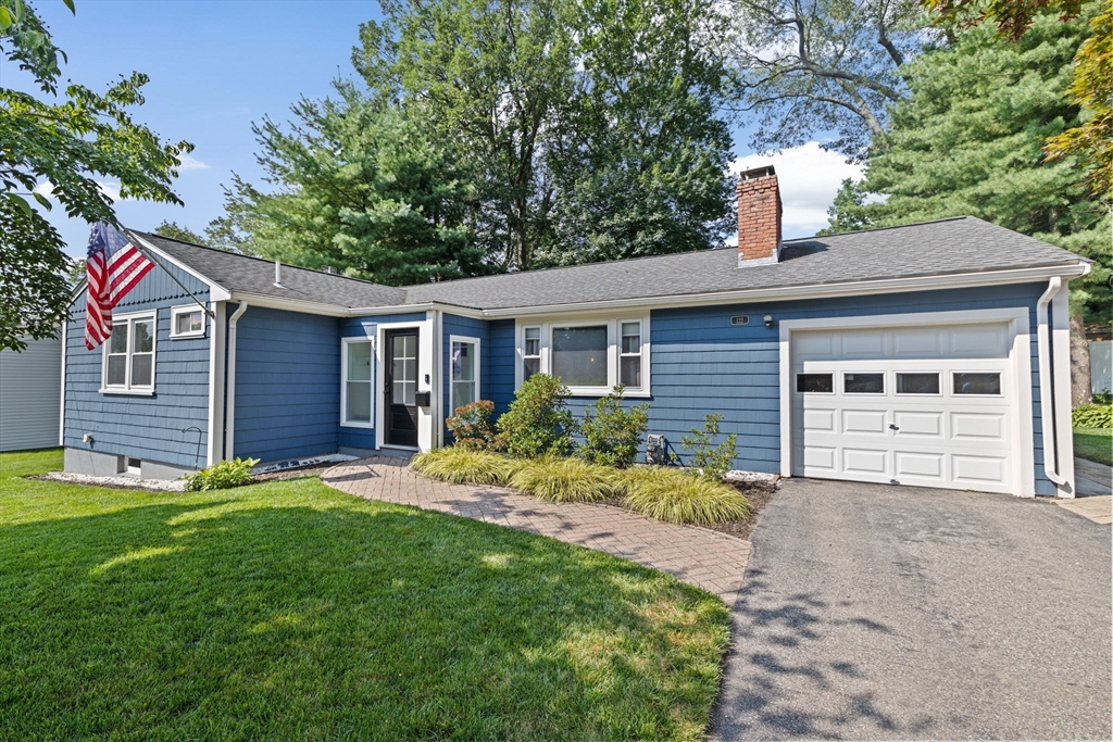 122 Lockland Ave