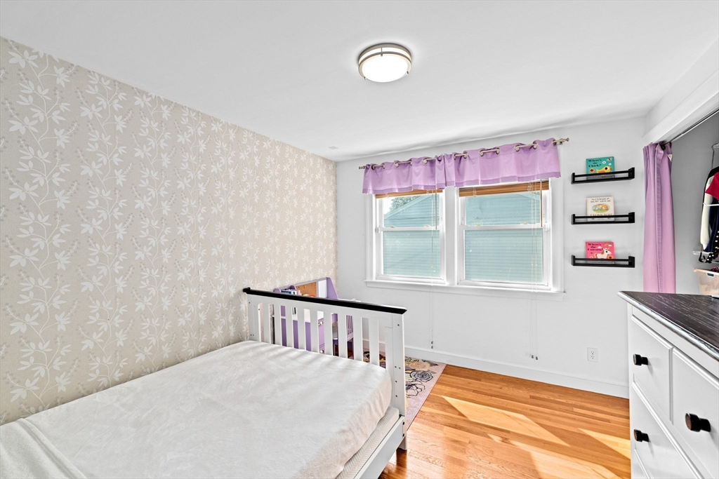 122 Lockland Ave