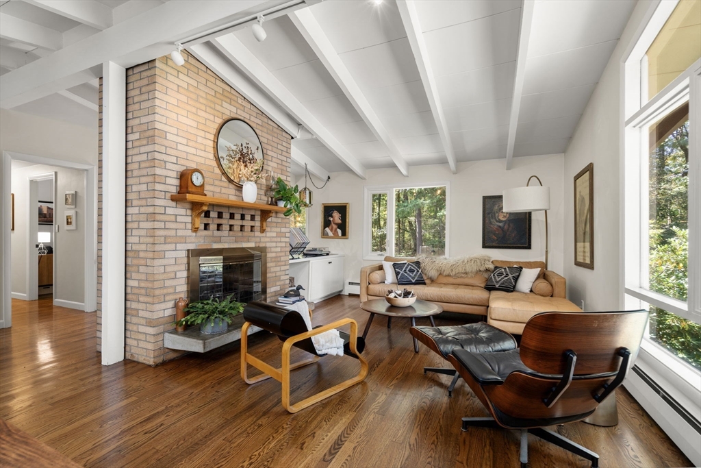 54 Prospect Street, Sherborn
