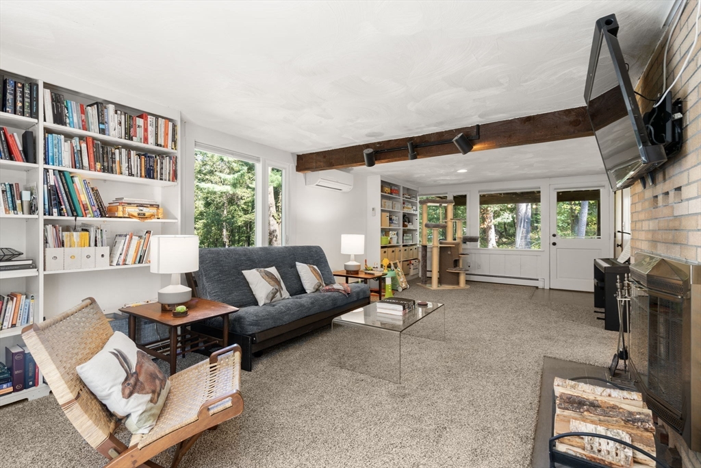 54 Prospect Street, Sherborn