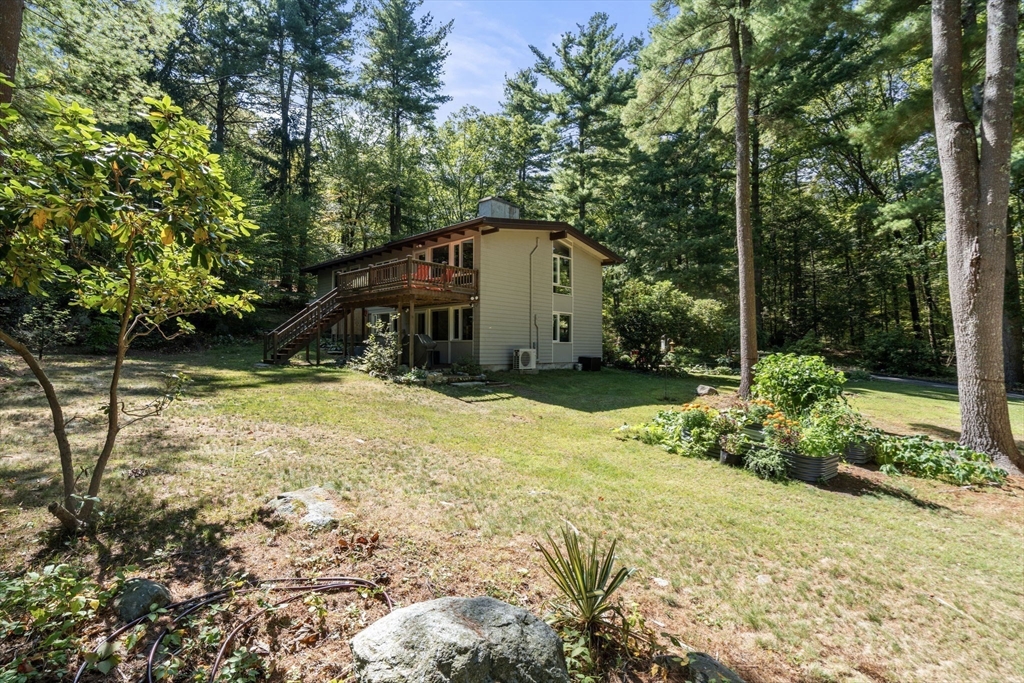 54 Prospect Street, Sherborn