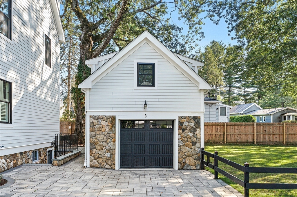 3 Pineridge Rd