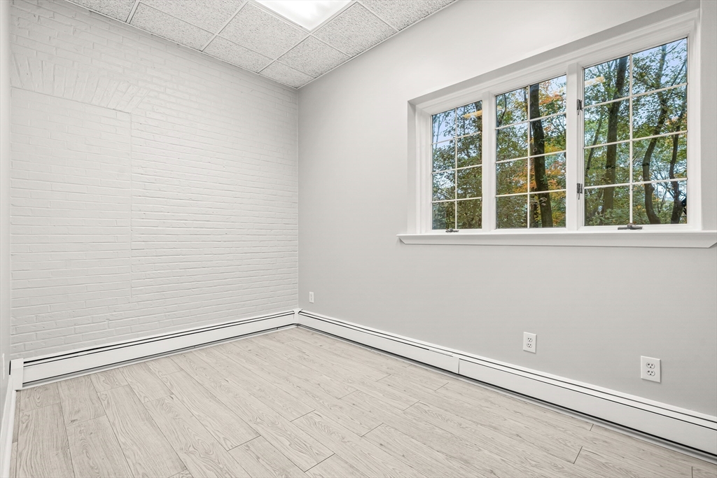 460 Worcester Street, Wellesley