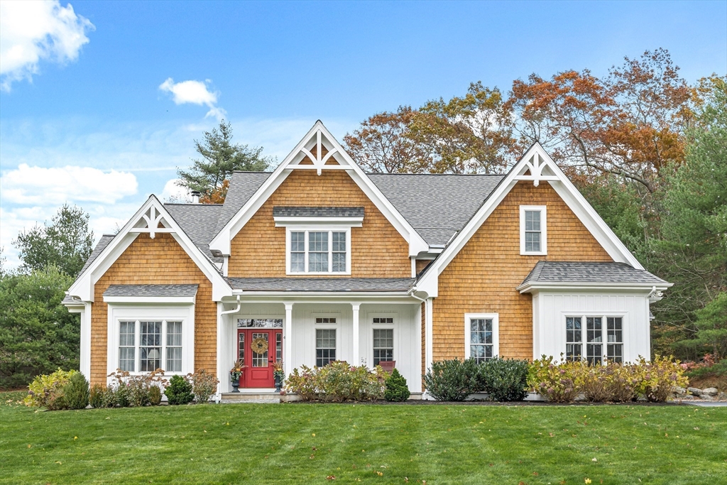 4 Dancer Farm Dr