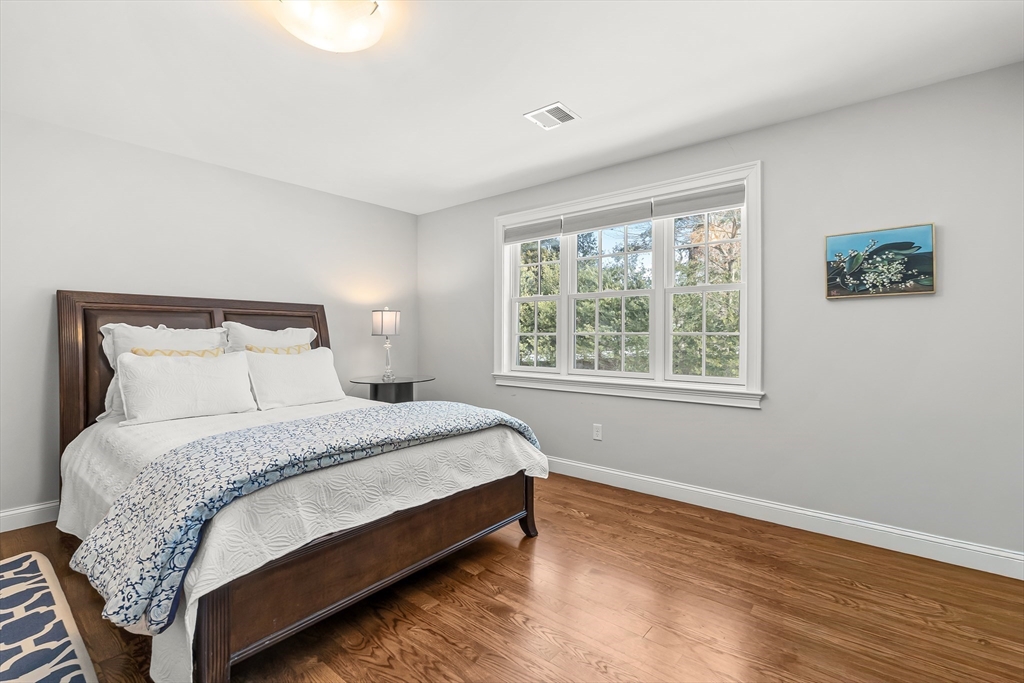 4 Dancer Farm Dr