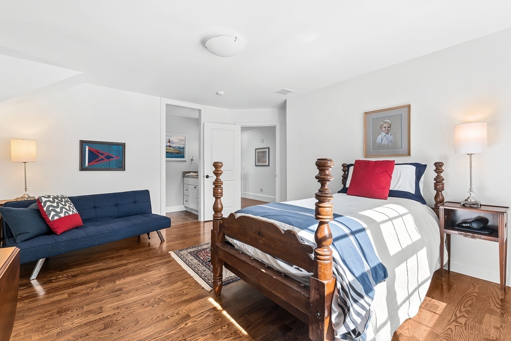 4 Dancer Farm Dr