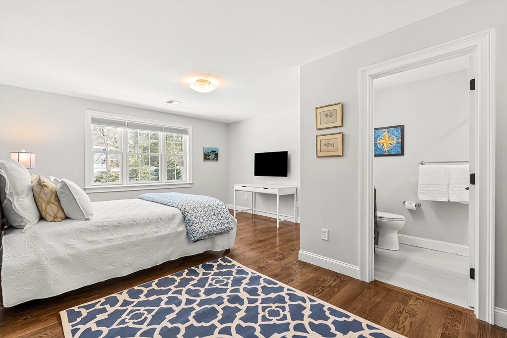 4 Dancer Farm Dr