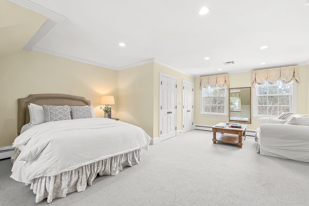 65 Woodcliff Rd