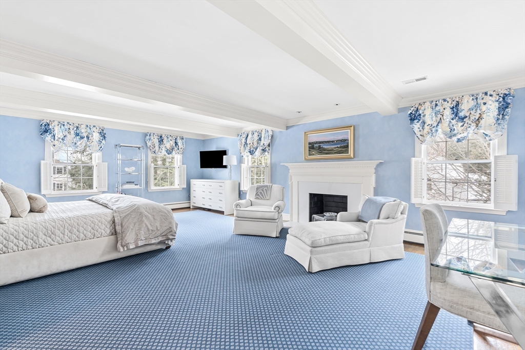 65 Woodcliff Rd