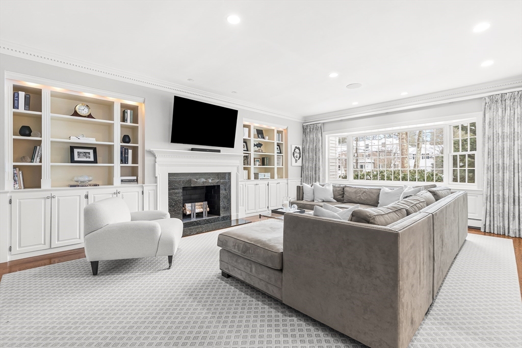 65 Woodcliff Rd