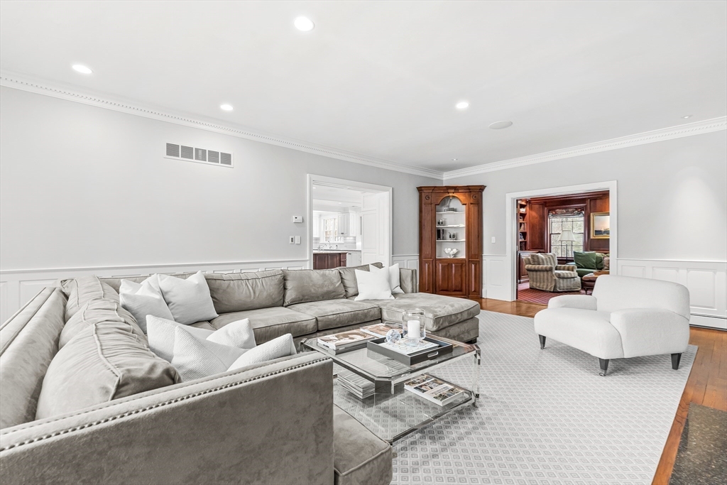 65 Woodcliff Rd