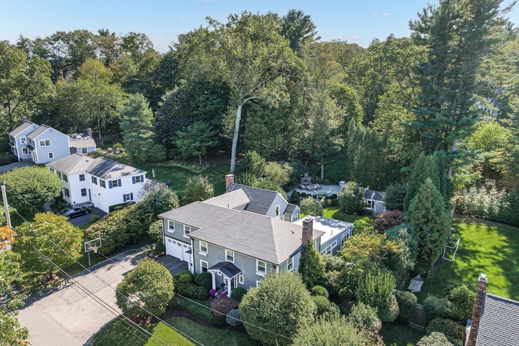 27 Radcliffe Rd